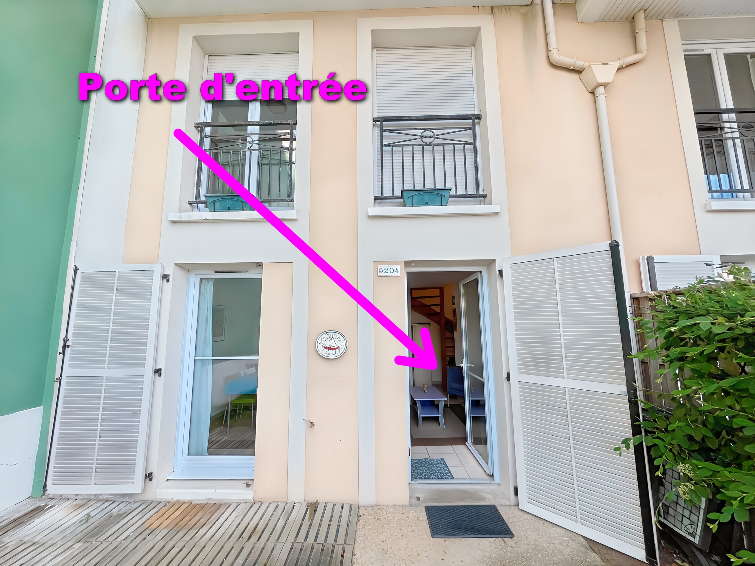Facade entrée